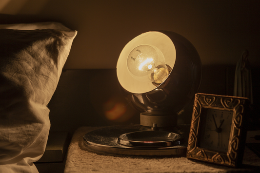 The Hidden Danger of Your "Cozy Nightlight": How Nighttime Light Sabotages Your Heart Health