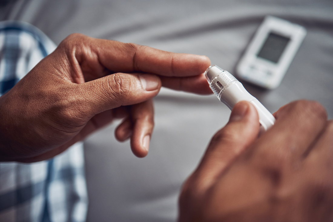 Why Do People at High Altitudes Have Better Blood Sugar Control? A New Cell Metabolism Study Reveals Red Blood Cells as a Powerful Glucose Sink