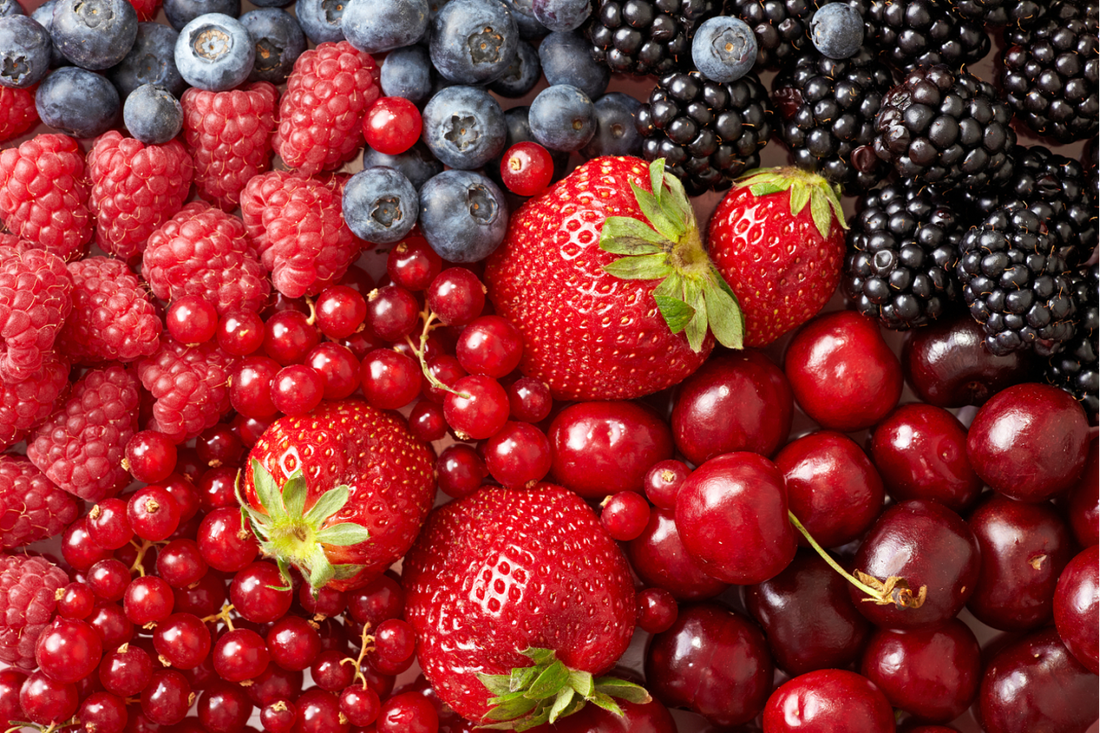 Trans-Resveratrol and Skin Aging: Clinical Insights and the Broader Potential of Plant Polyphenols
